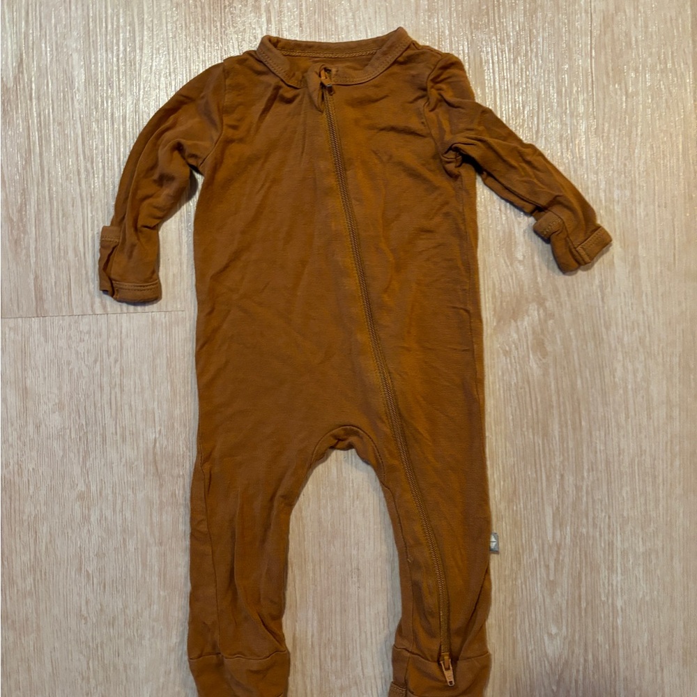 kyte onesie